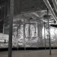 Ventlationsanläggningen i källaren.